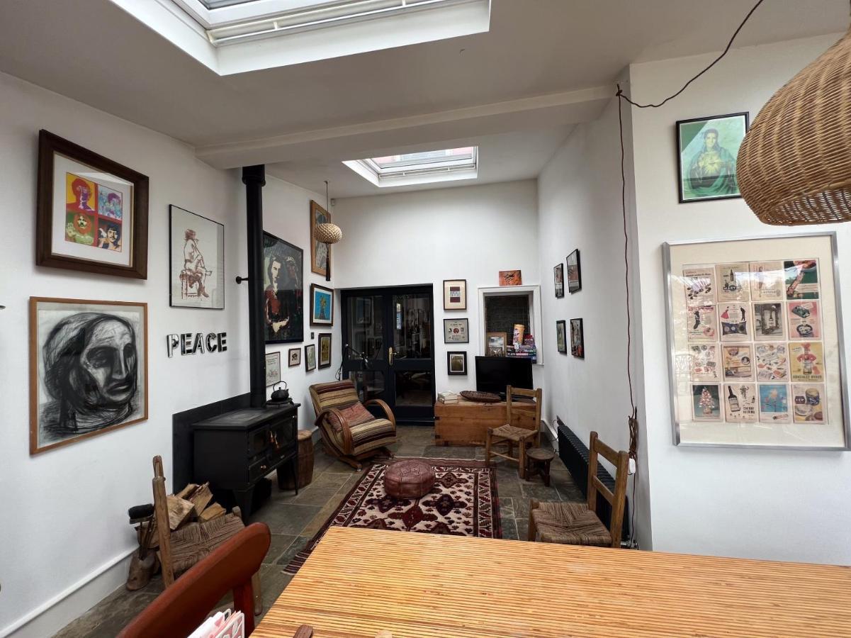 Unique Townhouse With Large Garden Down To The Sea Killough Exterior photo