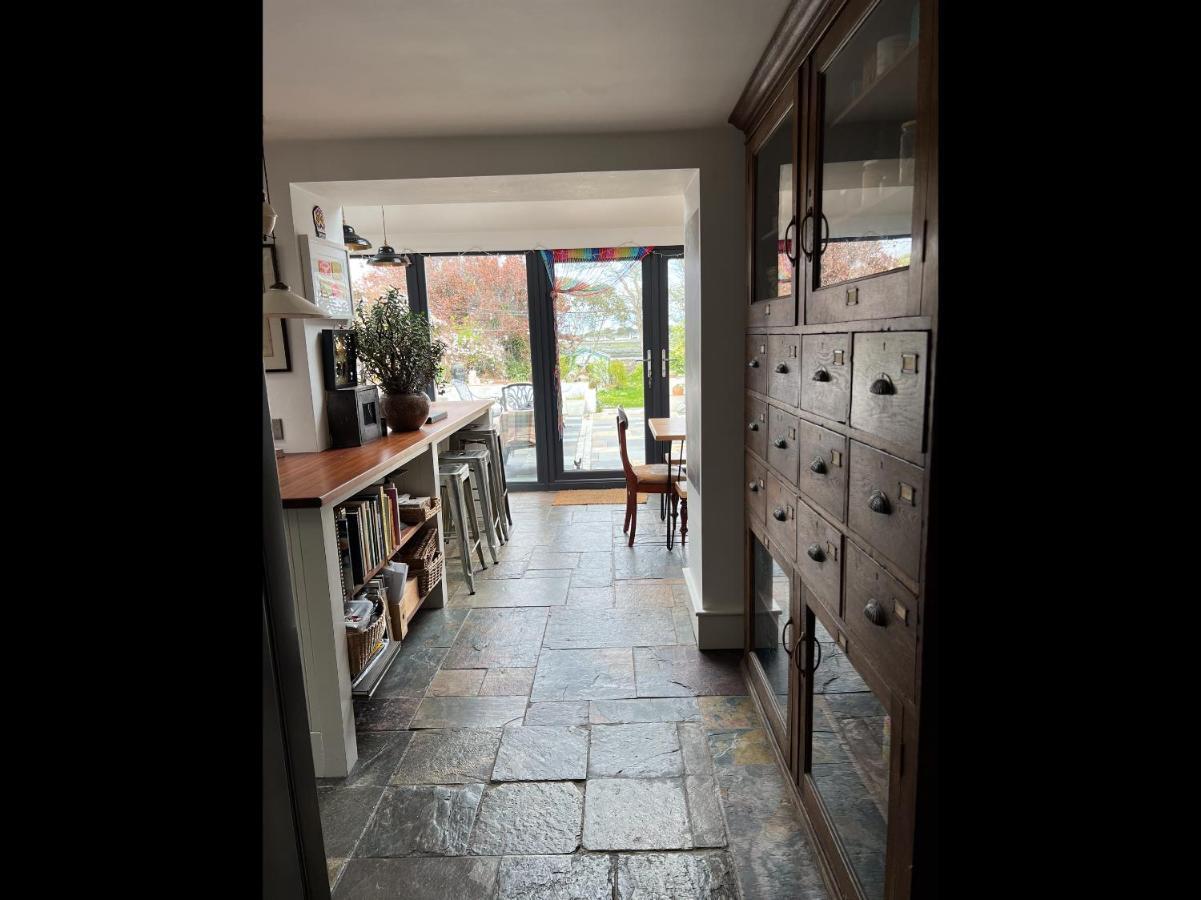 Unique Townhouse With Large Garden Down To The Sea Killough Exterior photo